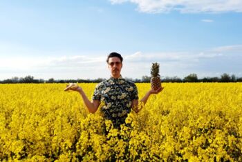 20210520_182646-885x500_My Secret Playground_by Artist