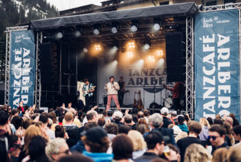 tanzcafé-arlberg-julian-le-play-moritz-klee-simon-rainer